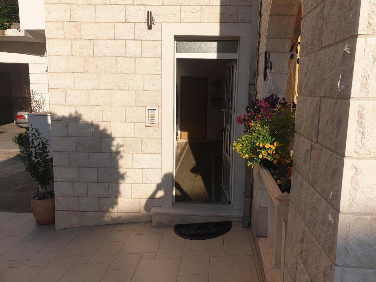 Villa Vujcic Makarska Exterior foto